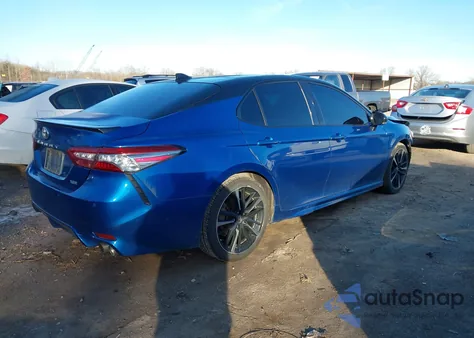 2019 Toyota Camry Xse V6 z USA, uszkodzony, nr VIN 4T1BZ1HK8KU025911